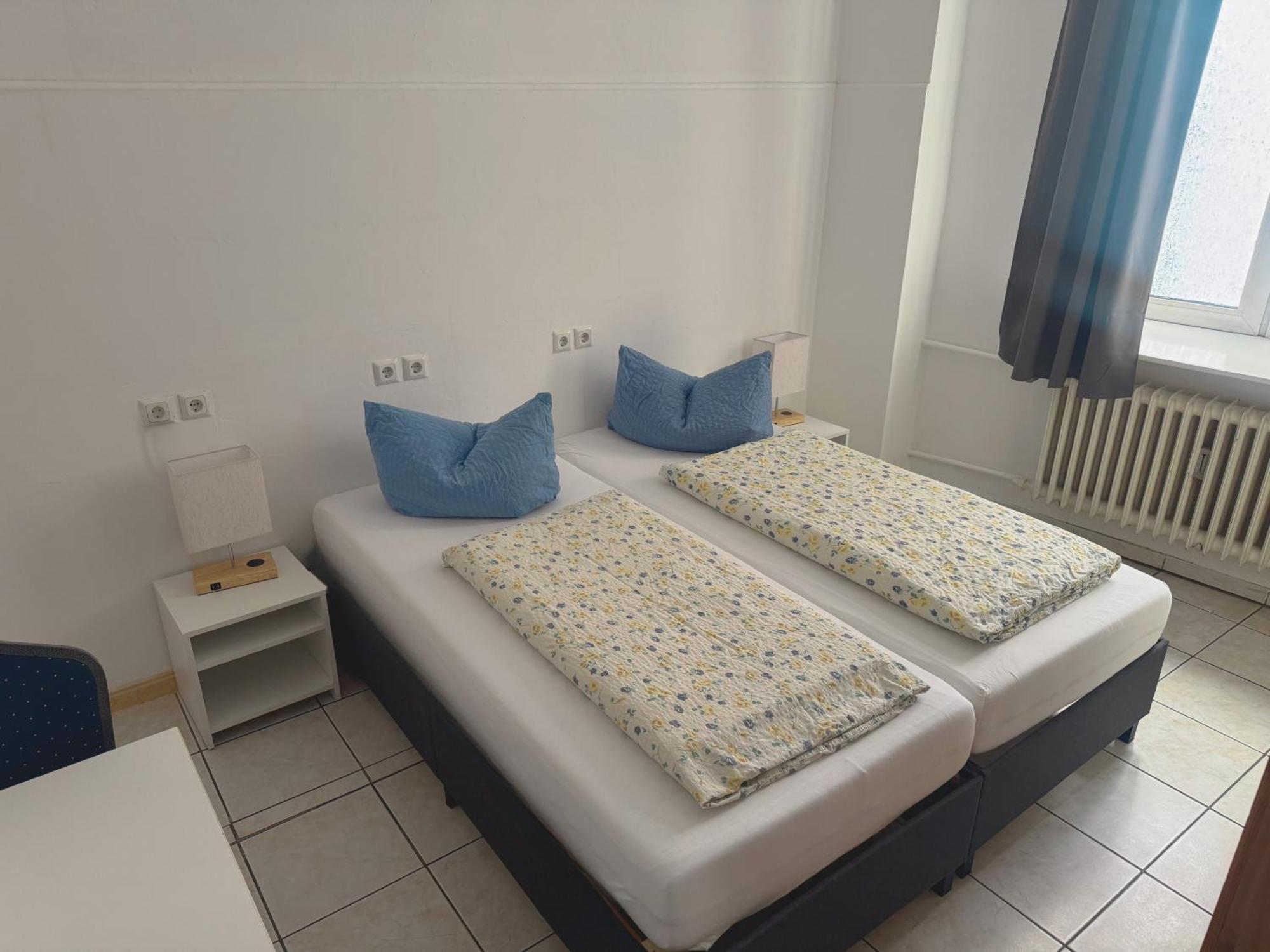 Hostel Heinzelmaennchen ケルン エクステリア 写真